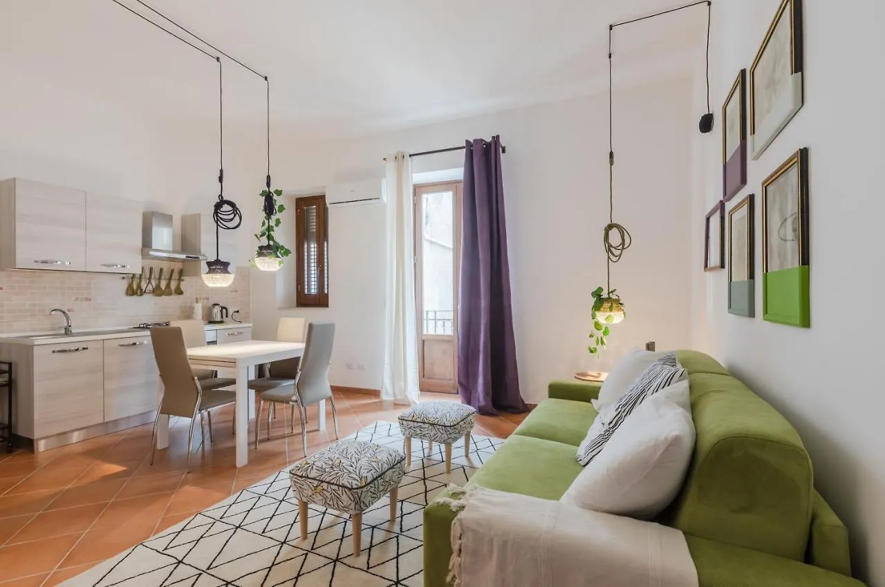 Ballaro Cozy Apartment With Balconies Palermo